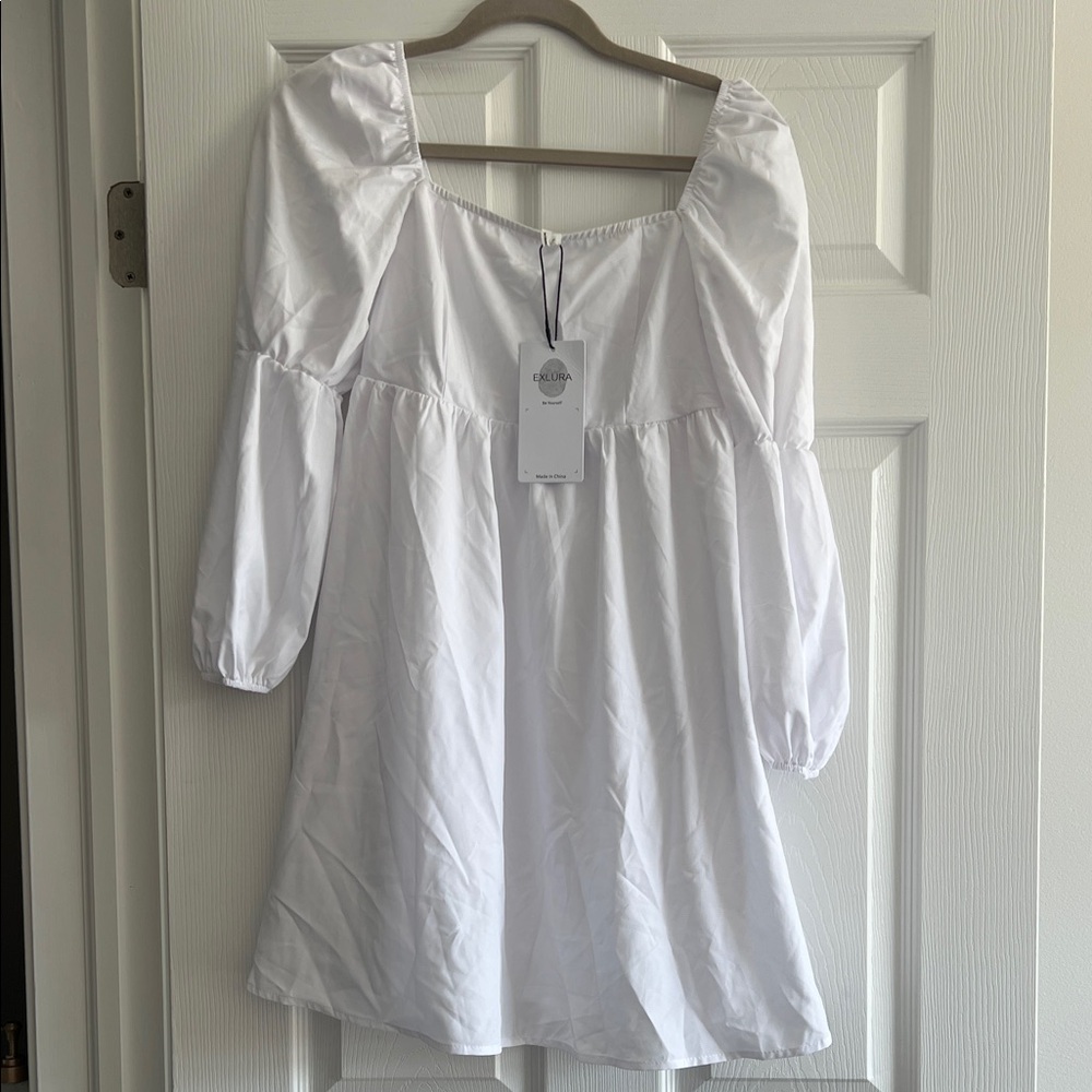 Elegant White Puff Sleeve Dress